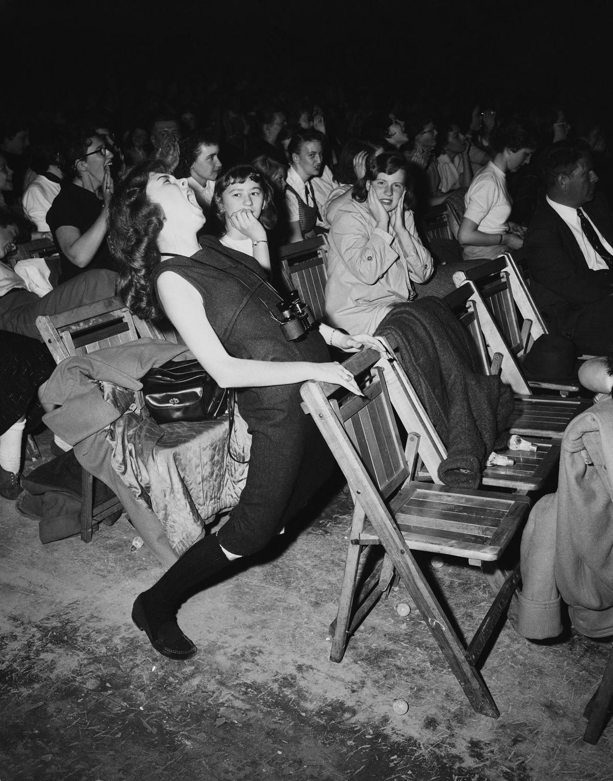 Elvis Presley set the crowd shrieking on his final St. Louis show