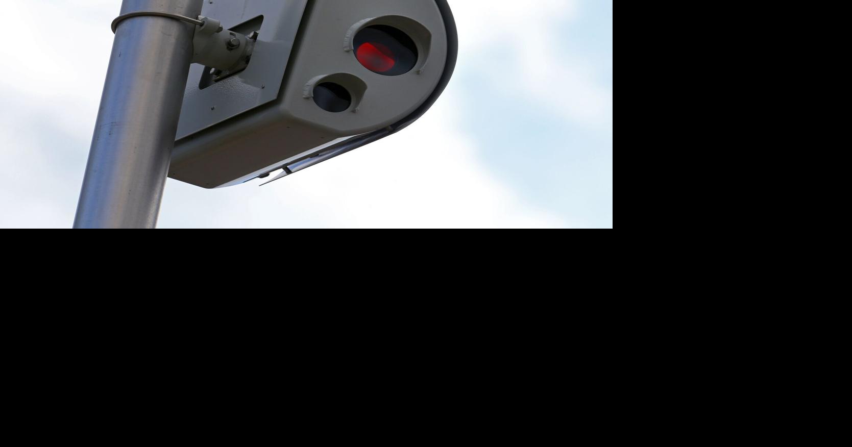 Red-light cameras are back in St. Louis