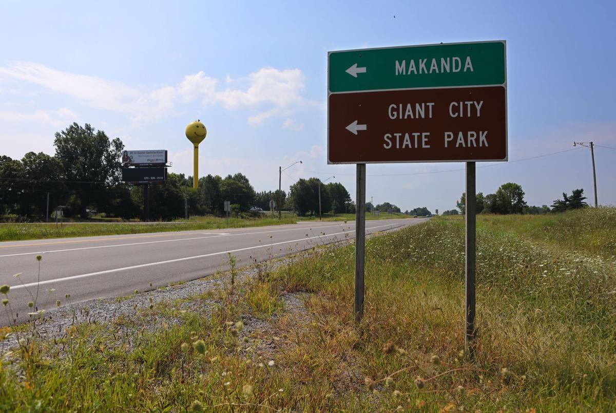 A line runs through it Makanda, Ill., braces as coveted total solar eclipse viewing spot