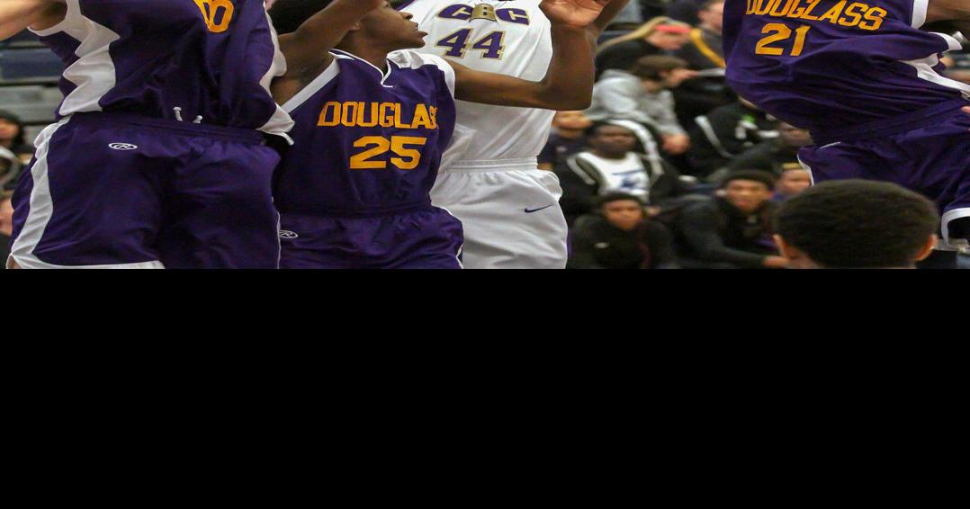 ster Groves survives strong second half by CBC