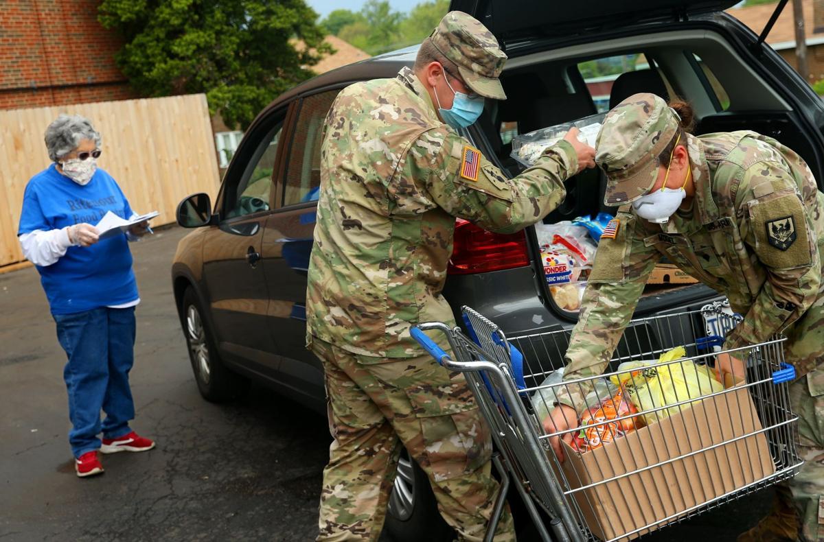 Missouri National Guard company works food pantry detail
