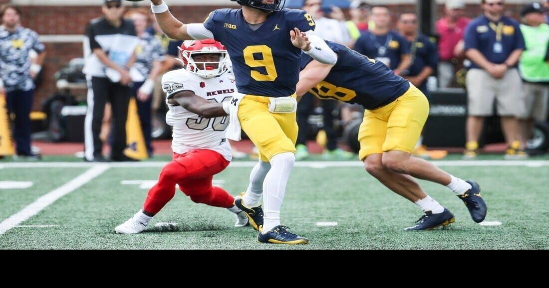 Snap counts and PFF grades from Michigan's win against UNLV