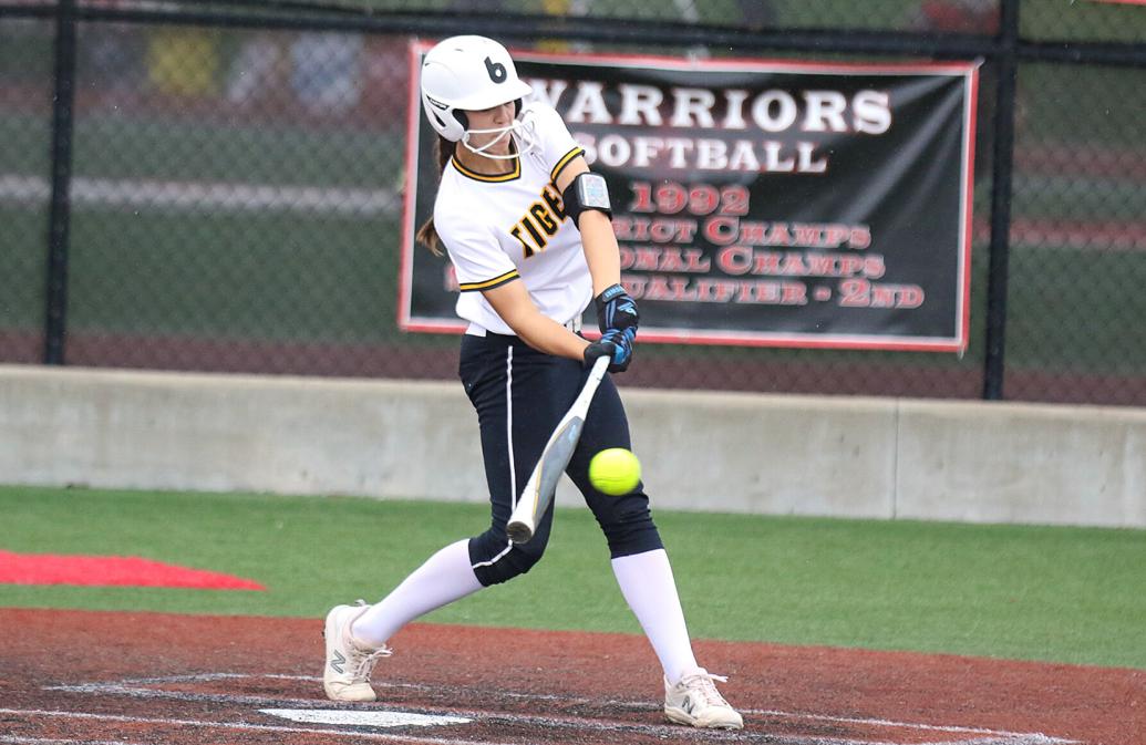 Oakville vs. Poplar Bluff softball