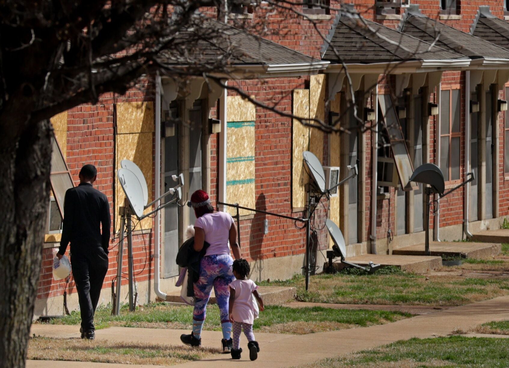 stltoday.com - Steph Kukuljan | Post-Dispatch - Construction to start on new public housing in St. Louis