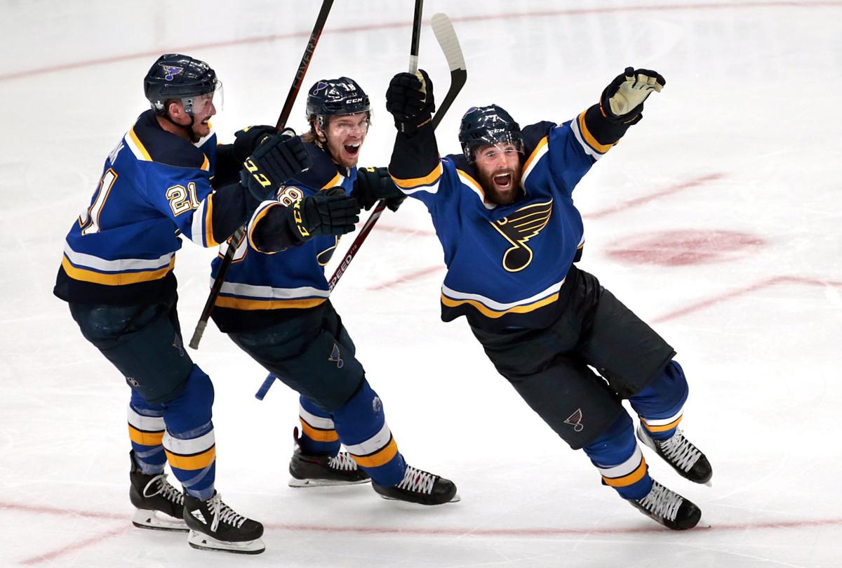 Blues' Sammy Blais returns to St. Louis as if he never left: 'Got some  chills' - The Athletic