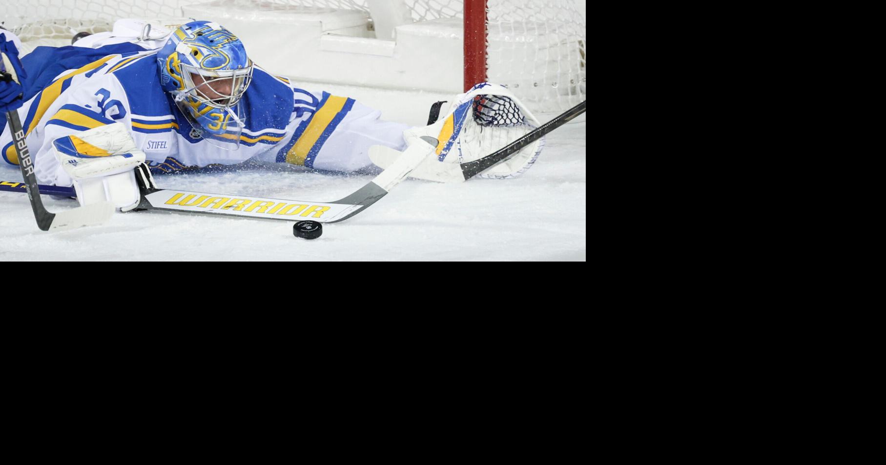 Blues blow 4-goal lead, extend road losing streak