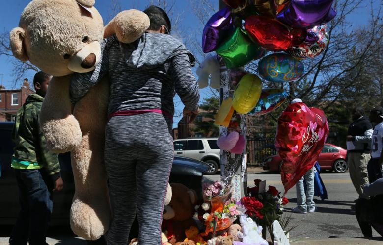 Friends and family mourn 2 killed in shooting south of downtown St. Louis