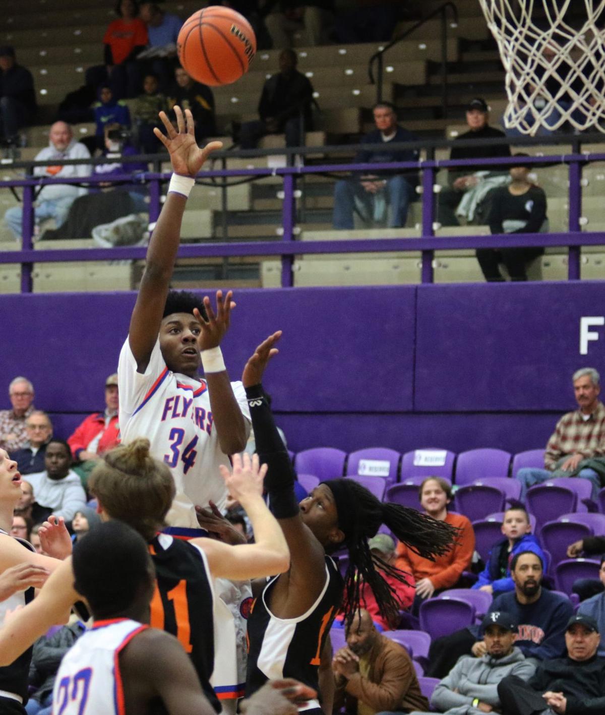 Notebook East St Louis Rallies Past Urbana Collinsville Rolls