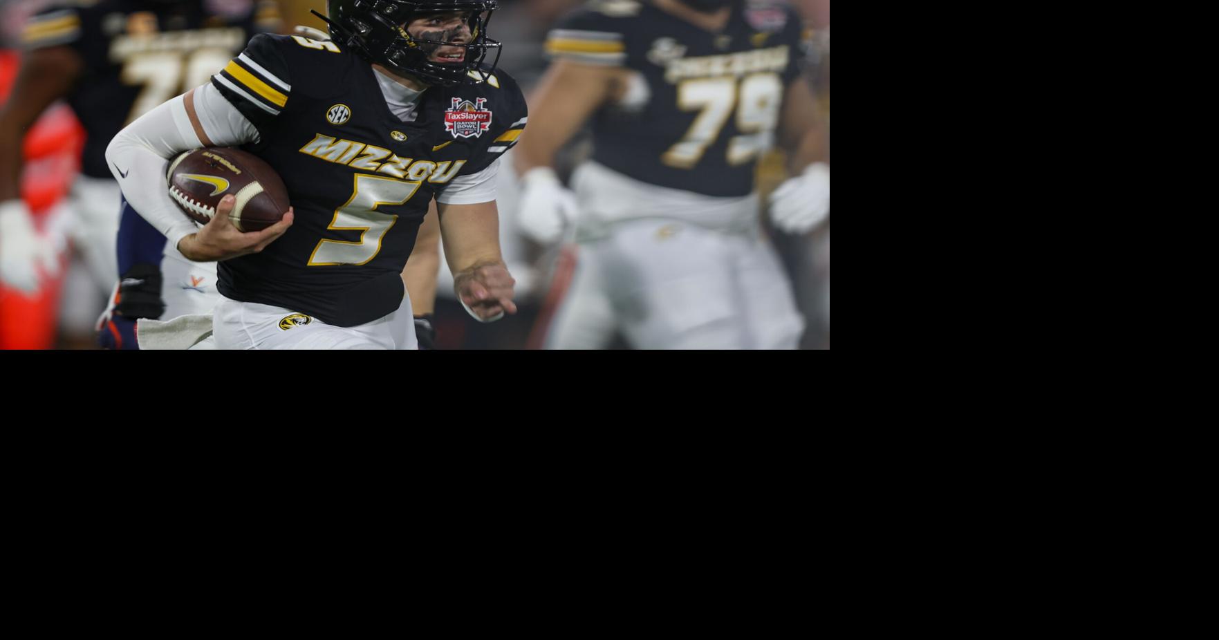 COLUMBIA, Mo. — Here comes the quarterback conundrum.