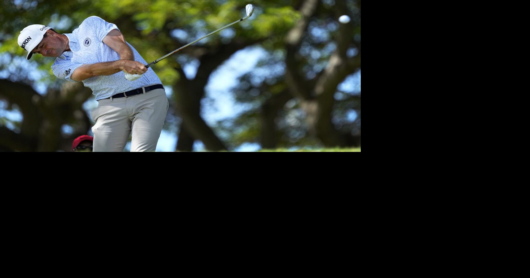 Bradley, Murray share lead in Sony Open, but its hardly a two-man race