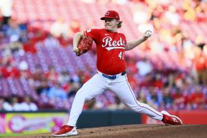 BASEBALL-MLB-CIN-STL/