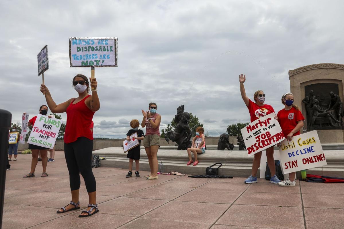 Teachers protest school reopening