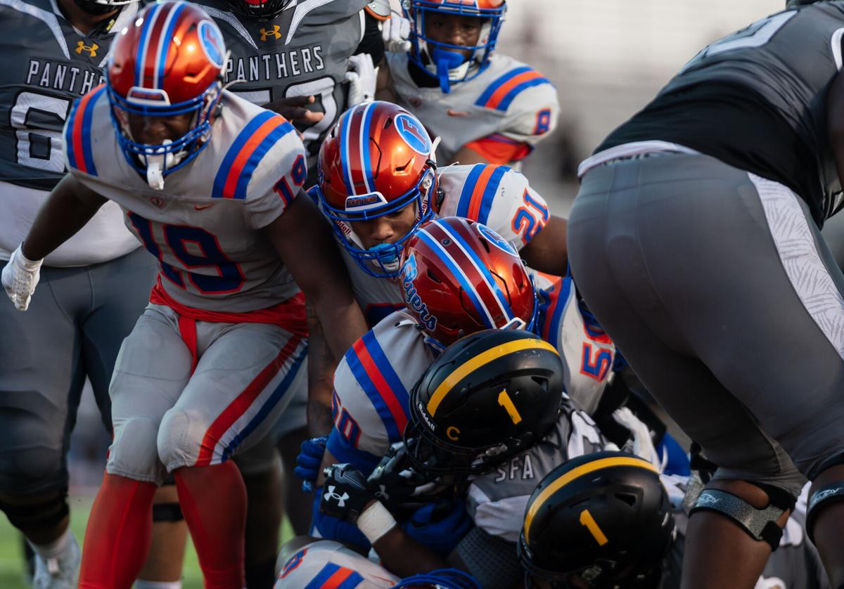 Mistakes cost East St. Louis football in 20-13 loss to St. Frances Academy  - Sports Illustrated High School News, Analysis and More