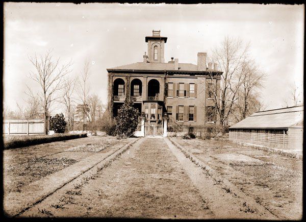 Where Are The Oldest Buildings In St Louis Home Garden