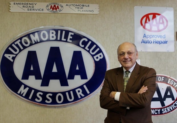 AAA&#39;s Mike Right sees higher gasoline prices in 2011 | Local Business | mediakits.theygsgroup.com