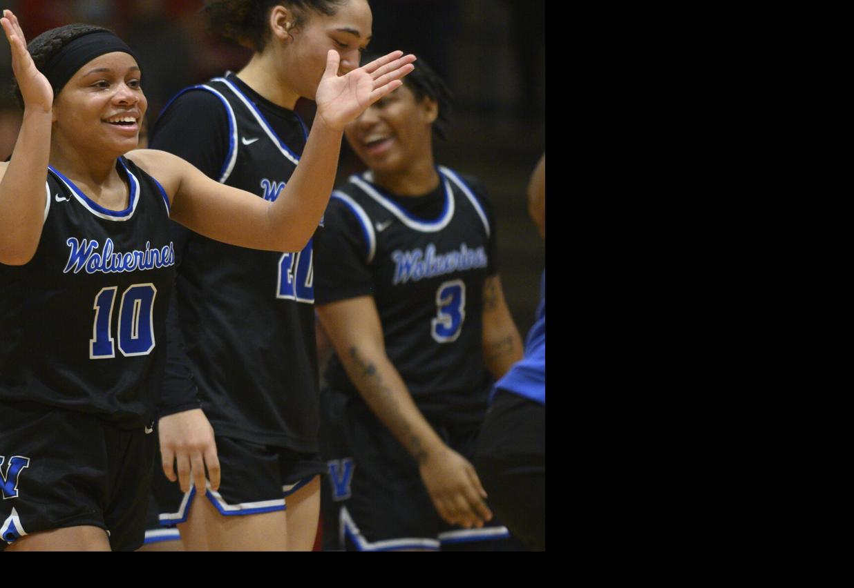 Vashon girls make history with first state semifinal appearance | Girls