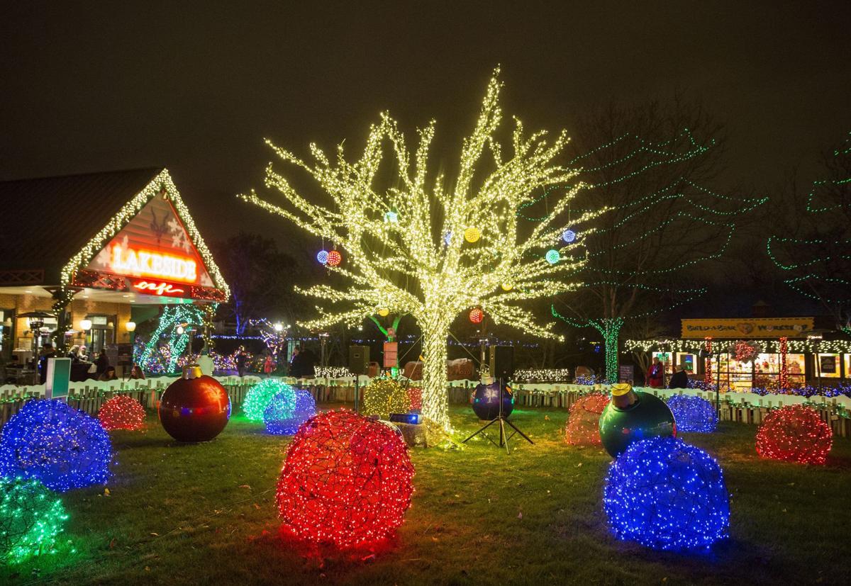 There&#39;s still time to enjoy displays of holiday lights | Hot List | mediakits.theygsgroup.com