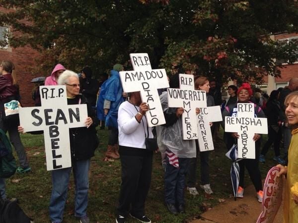 March to police headquarters
