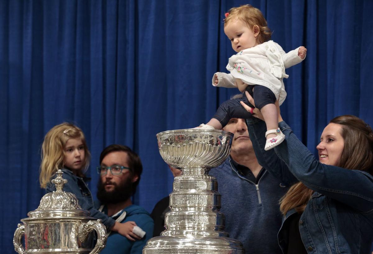 Baby Tarasenko is on the Stanley Cup, Amazing Family Picture :  r/stlouisblues