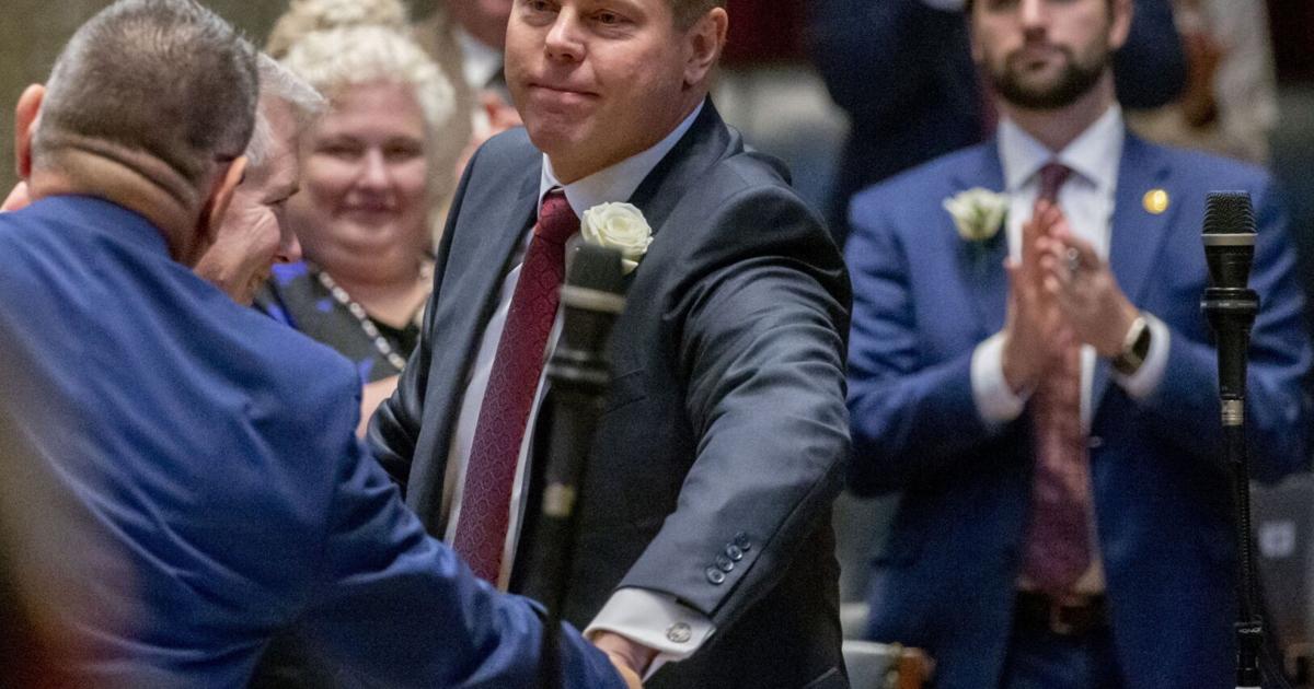 As Missouri lieutenant governor candidate stumbles, new candidate emerges