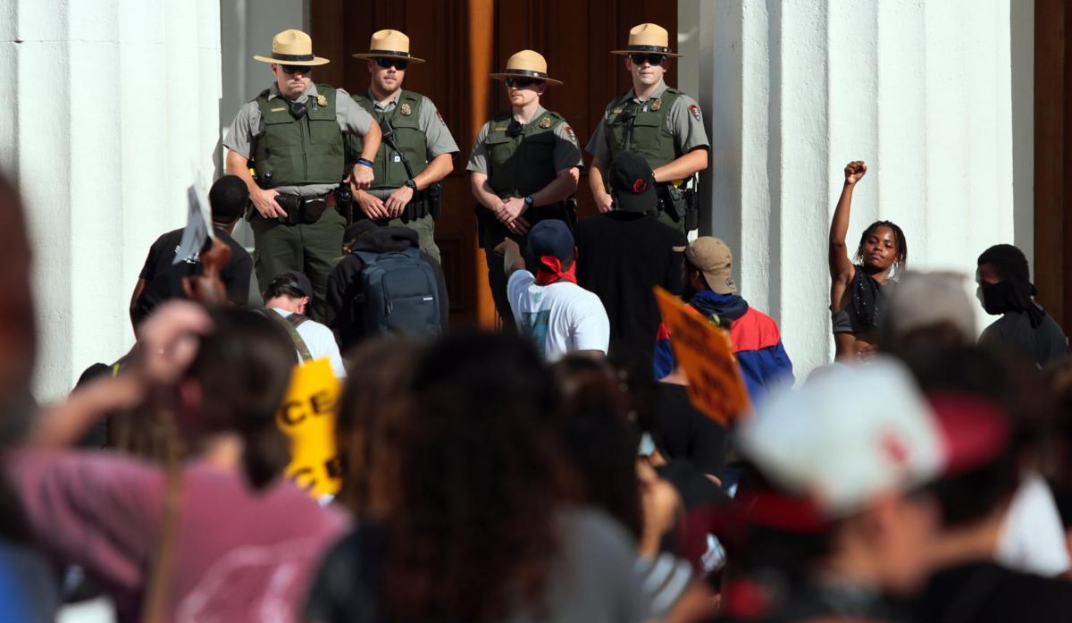 Jason Stockley found not guilty in shooting death of motorist