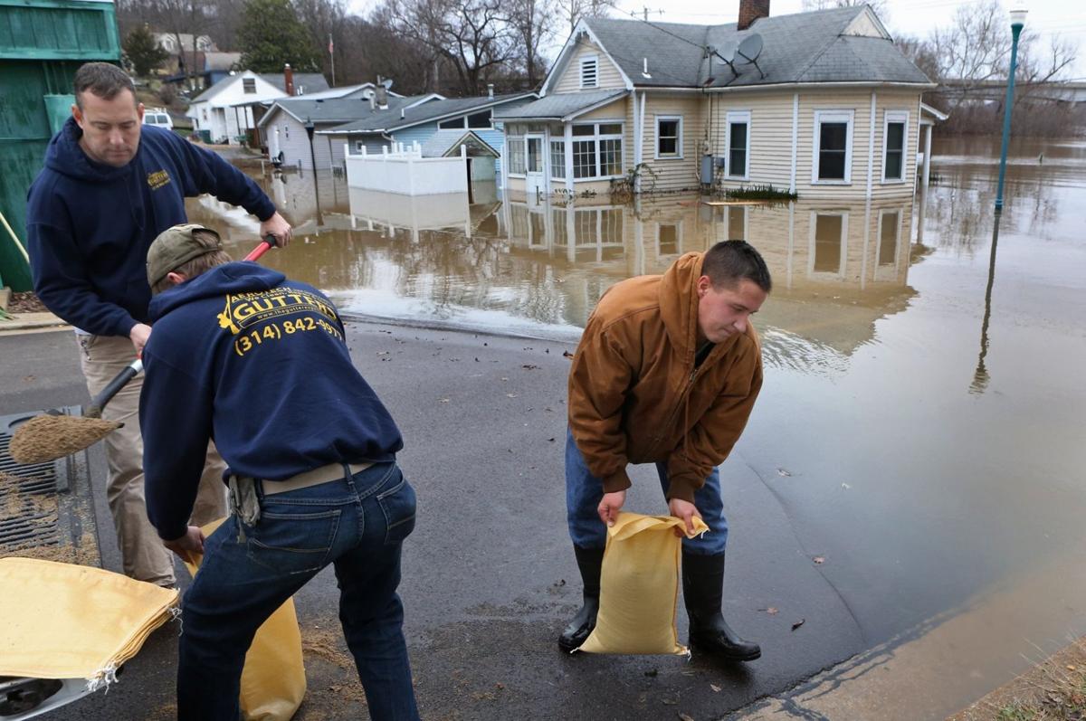 Flood waters rise along the Meramec River corridor