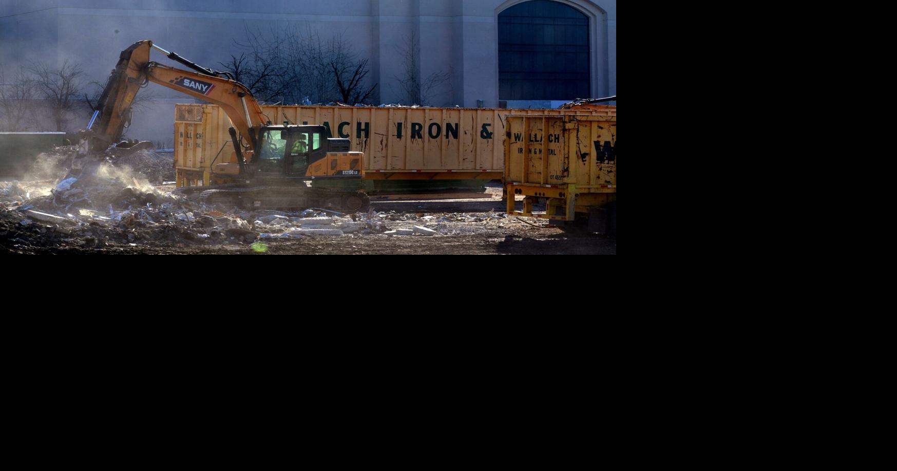 Demolition of Chesterfield Mall begins