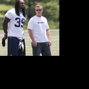 Rams explore options for backup to Jackson