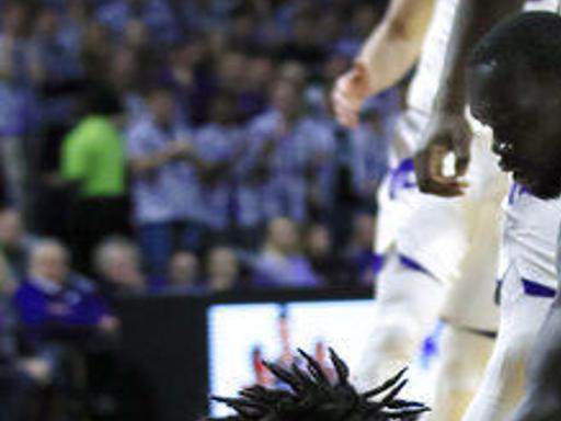 College Basketball Roundup Iowa State Beats K State Tightens Big