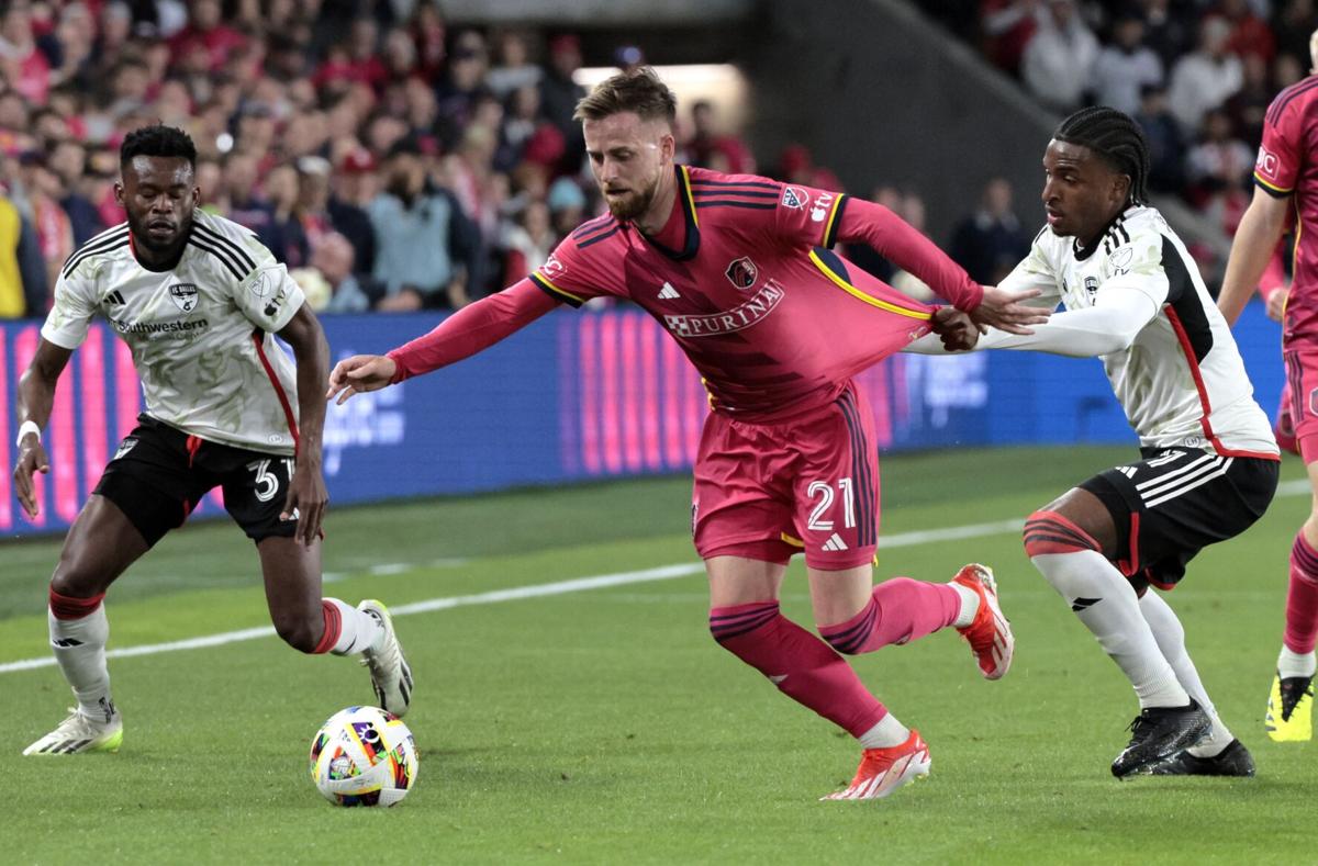 St. Louis City SC faces FC Dallas