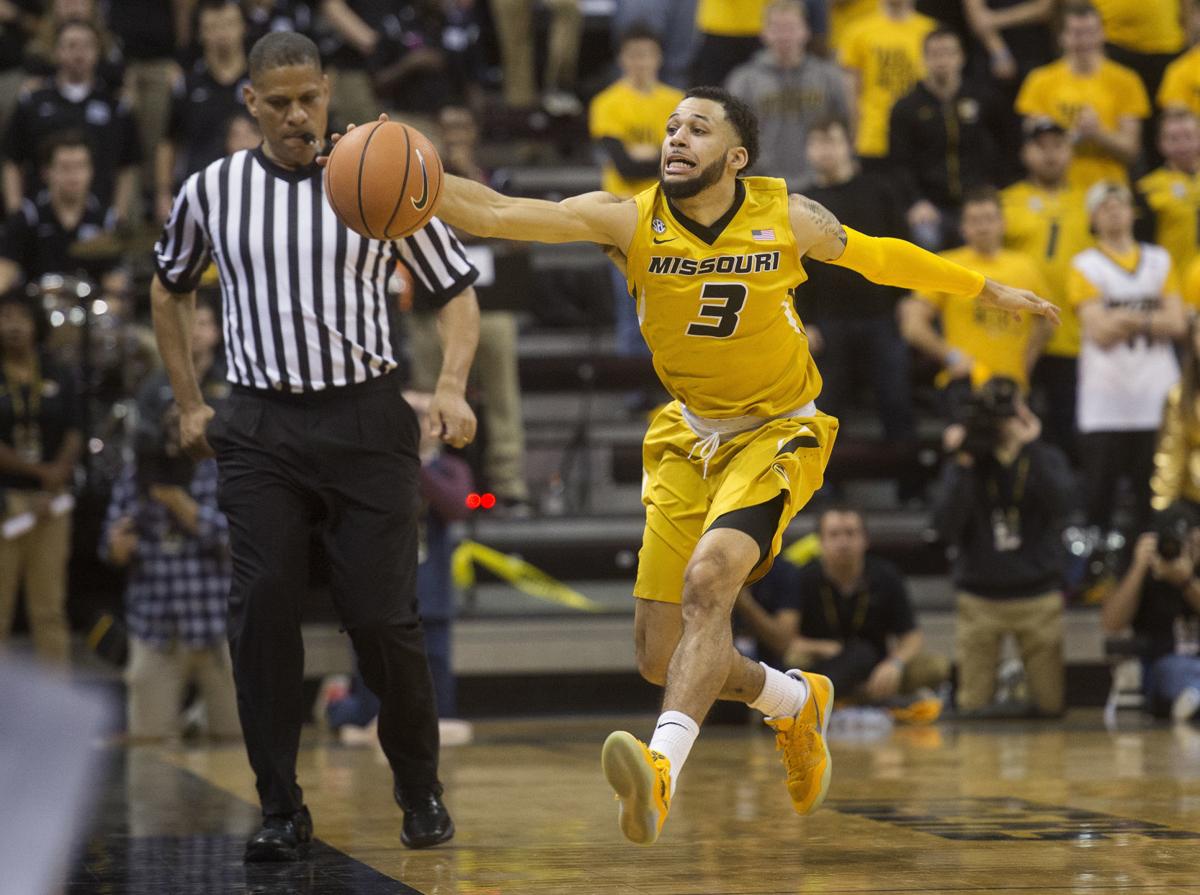 An Old Soul With Tattered Soles Robertson Thrives At Mizzou