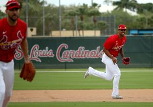 Cardinals' pitcher Reyes to receive injection; no word yet on Flaherty