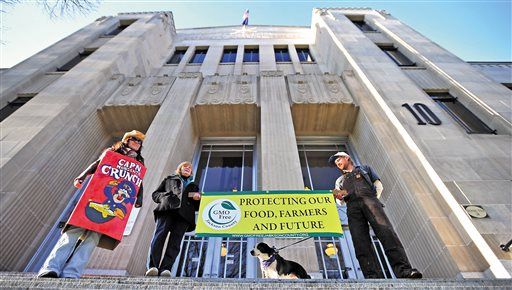 Despite losses, GMO label backers aren't quitting