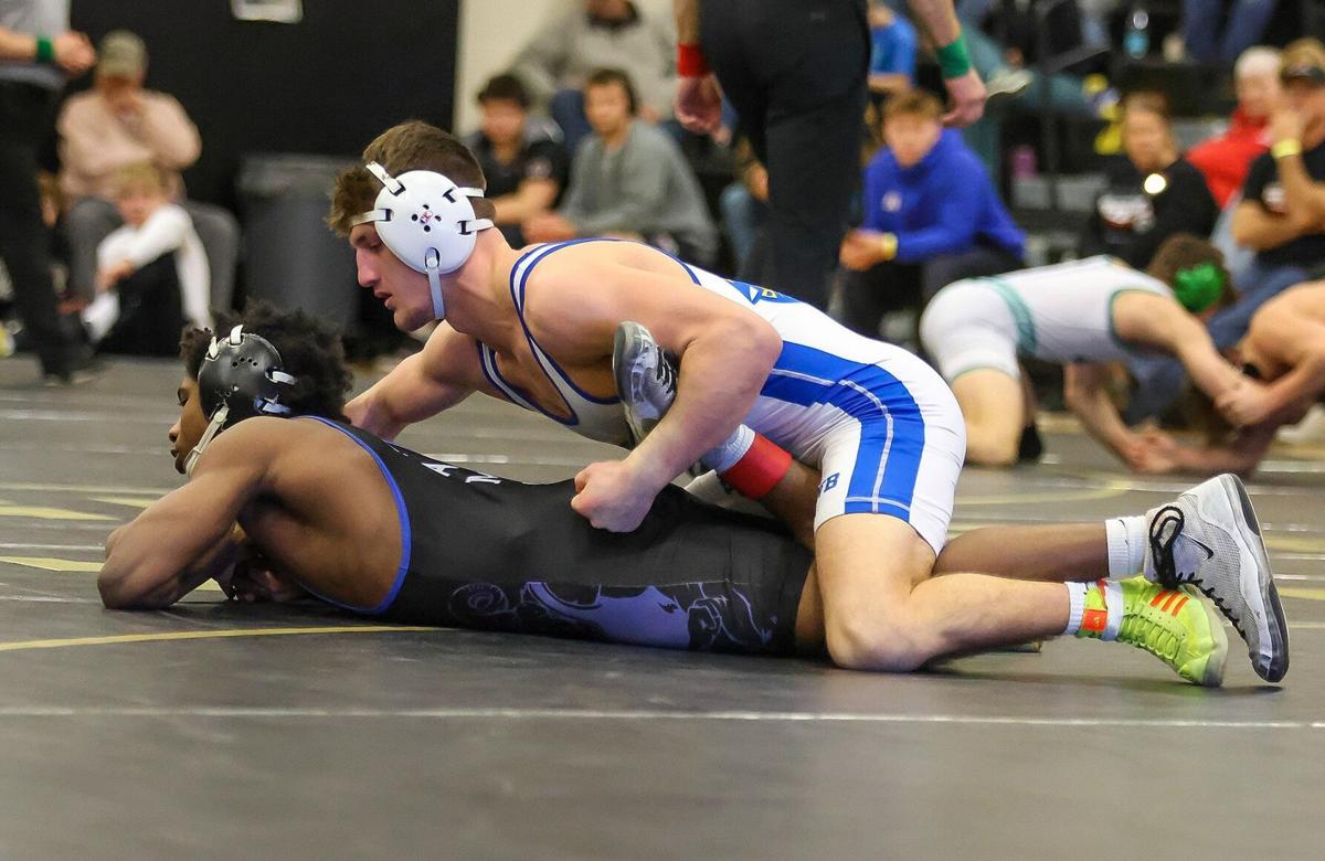 Class 4 District 1 boys wrestling tournament