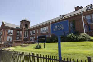 17 St. Louis Schools to Close