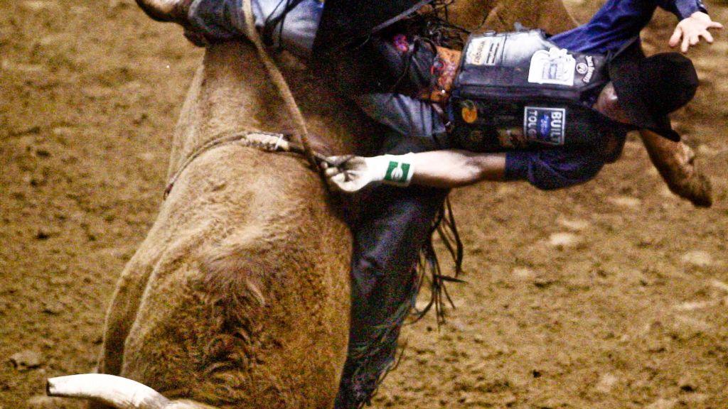 Bull riders face constant threat of injury | Sports | stltoday.com