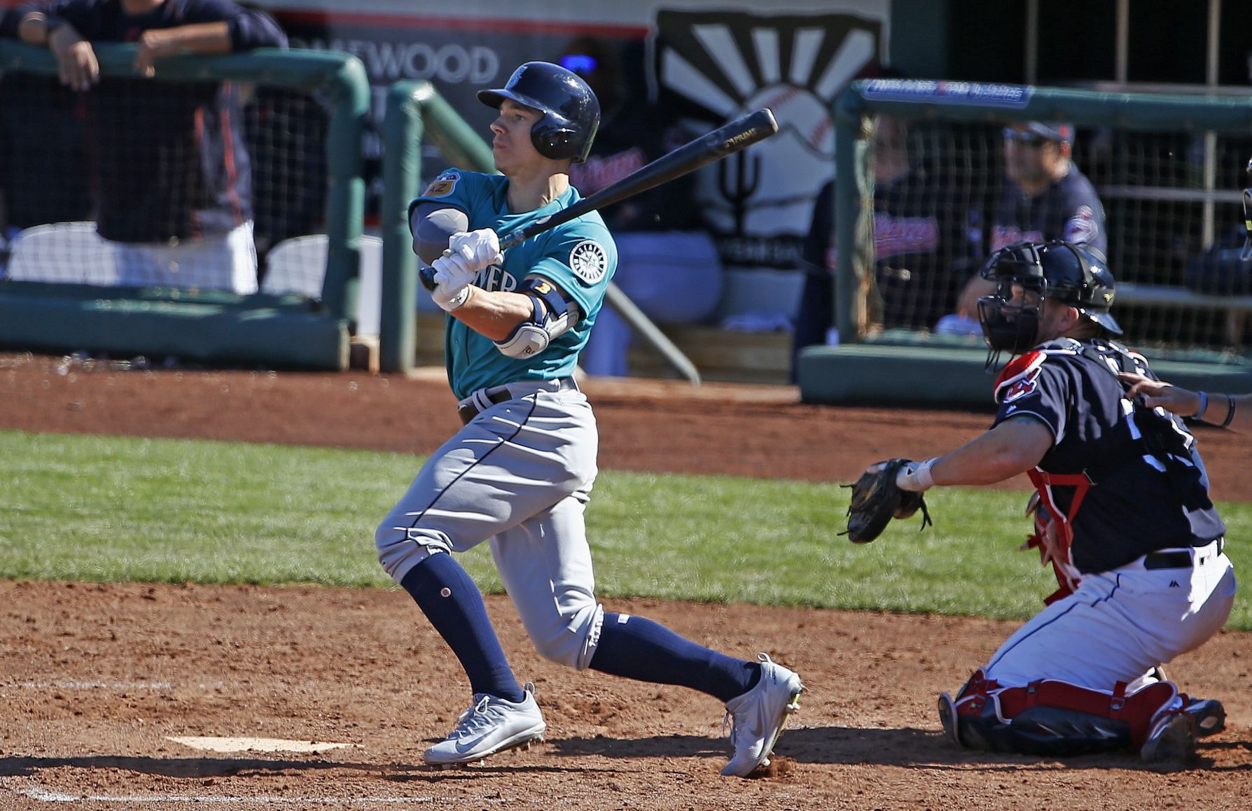 Mariners trade top prospect for pitching help Mariners trade top prospect for pitching help