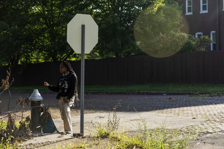 Bus shortages and taxi services delay SLPS student’s arrival on first day of classes