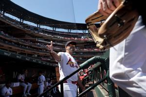 Cardinals host Mariners