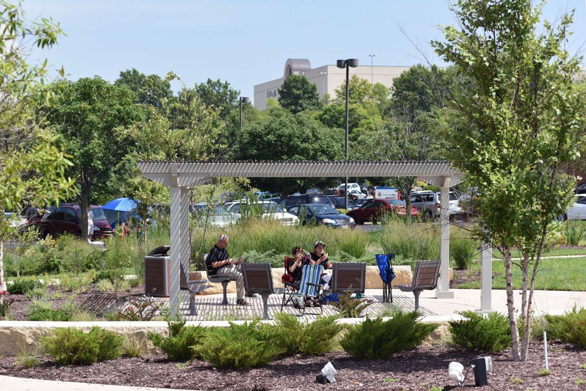 Seeking Solace Here Are More Than A Dozen Not So Secret Gardens And Hideaways Around St Louis Lifestyles Stltoday Com