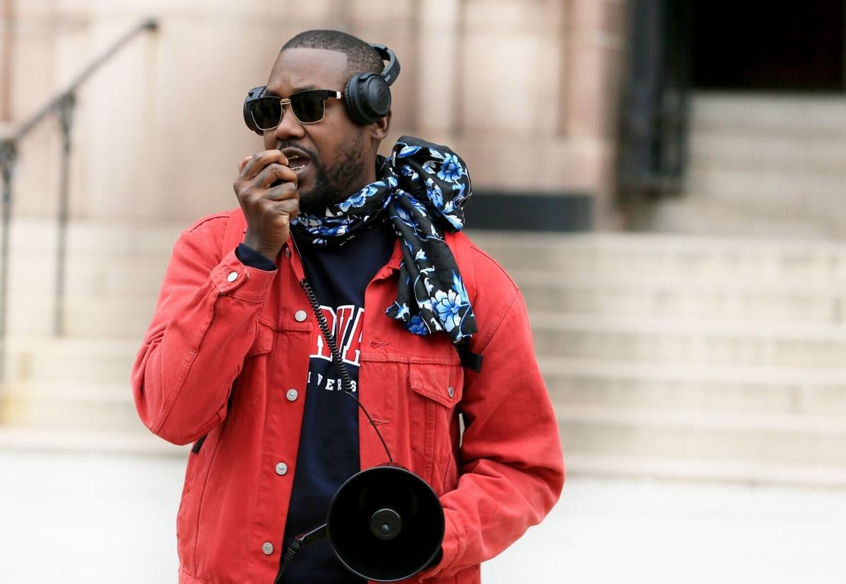 St. Louis hip-hop artist unloads on mayoral candidate. She says she feels his pain.