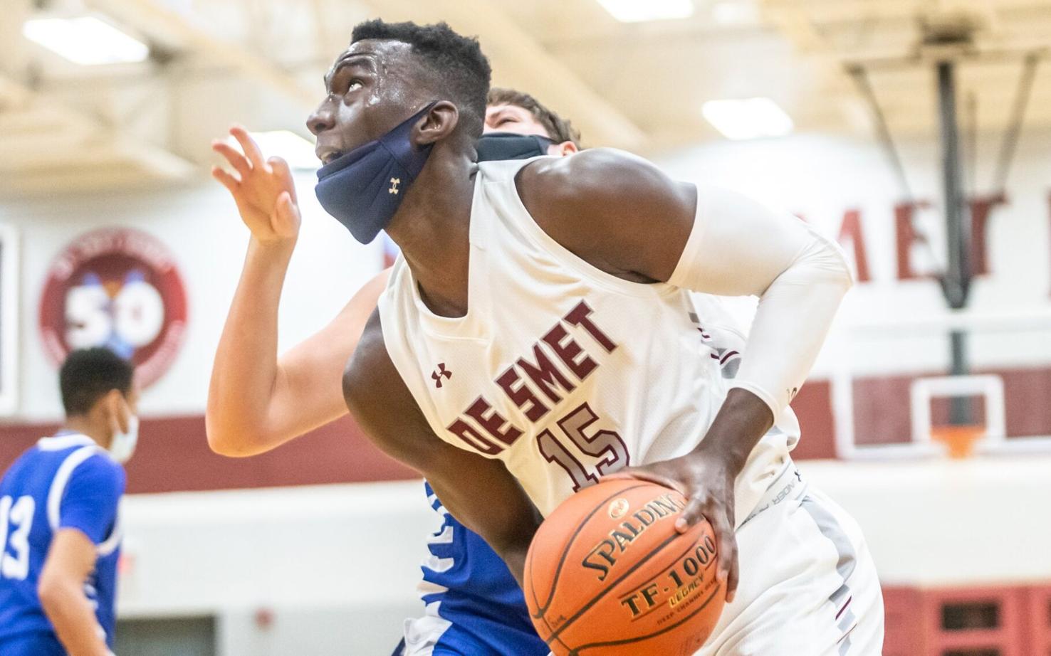 De Smet makes plays down stretch to battle past Westminster Boys