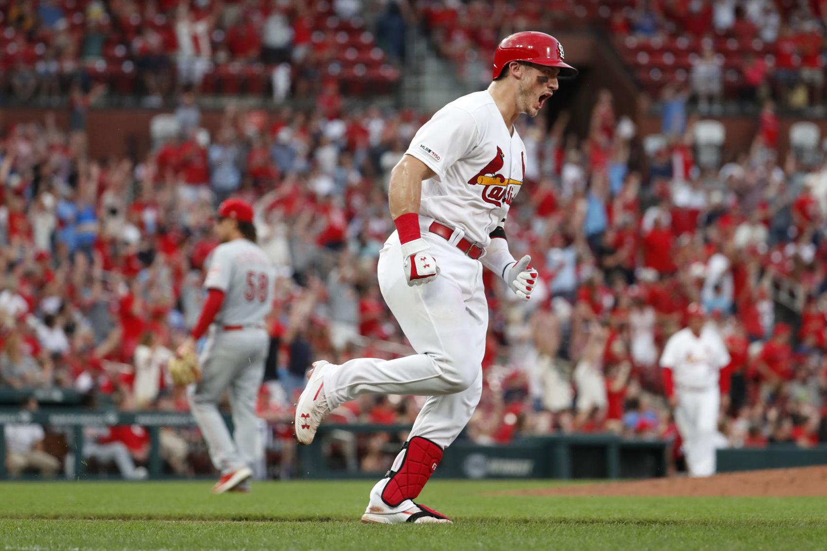 Bottom line on weekend 'whirlwind of baseball': Cards bump lead over Cubs to three games