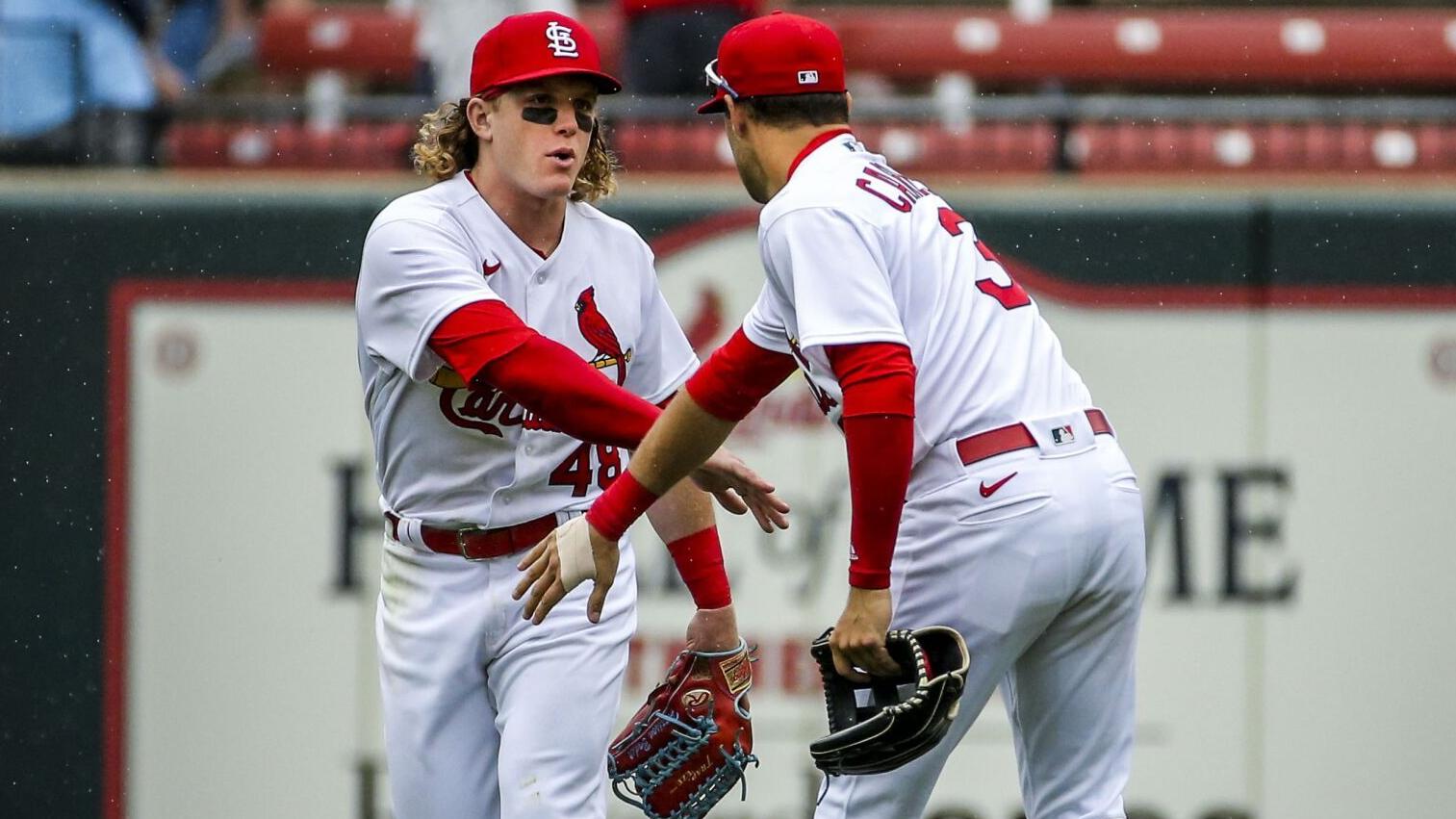 Carlson returns to Cardinals from injury as Cincinnati arrives and one losing streak must end
