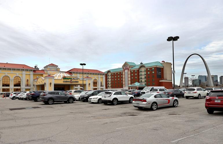 DraftKings at Casino Queen officially opens 6,000squarefoot sports