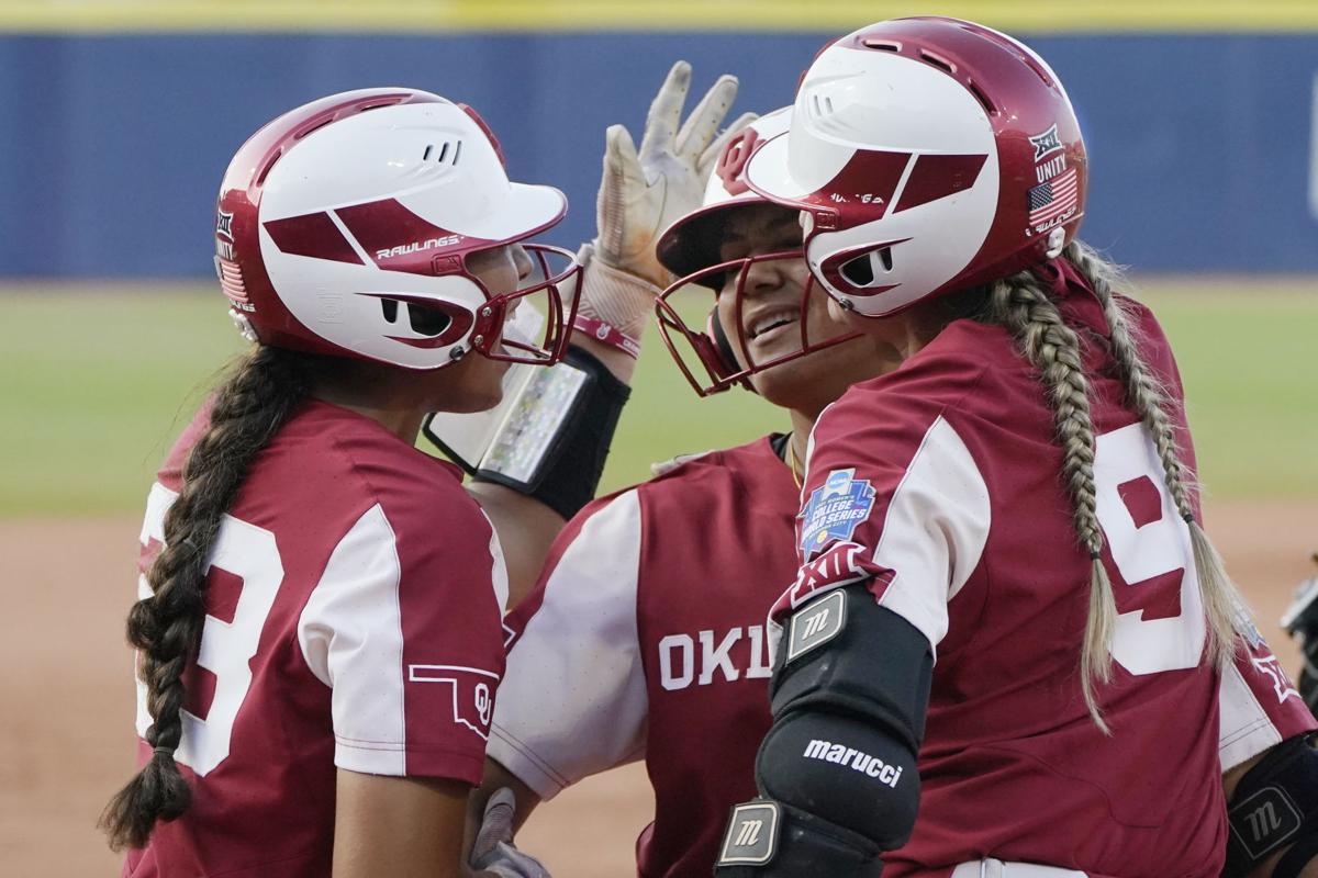 WCWS Oklahoma Florida St Softball