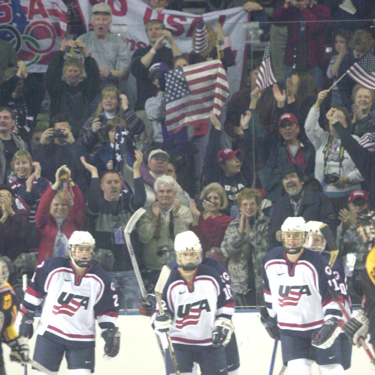 Blues Notebook All Female Crew To Broadcast Produce Sunday S Blues Blackhawks Telecast St Louis Blues Stltoday Com