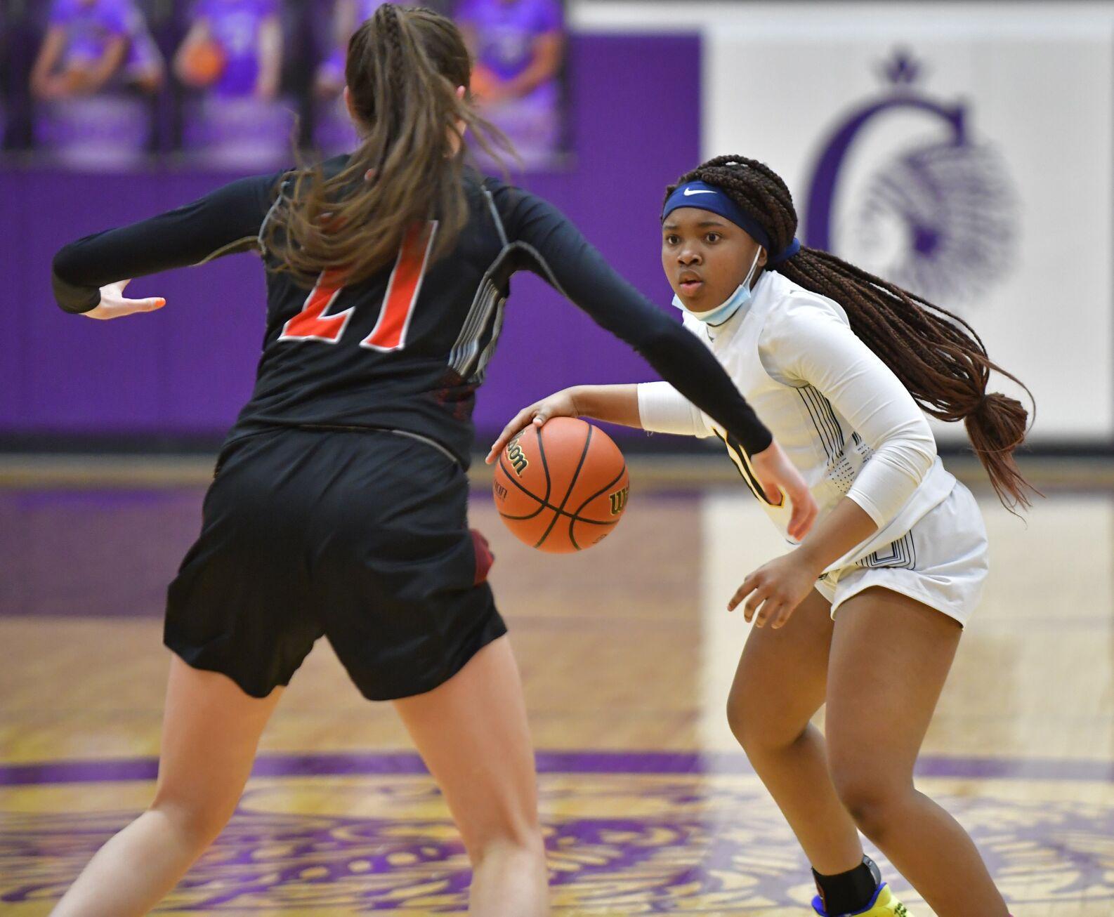 Class 4A Joliet Central Sectional semifinal Edwardsville 60, O'Fallon 50