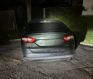 Car suspected in shots fired at St. Louis officers