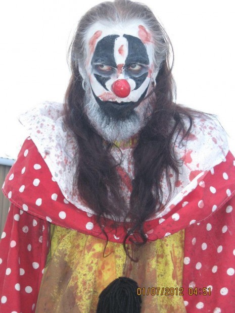 Halloween Scary Clown Porn - Collinsville man who dresses as evil clown accused of ...